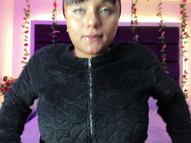 sweelanna live webcam show