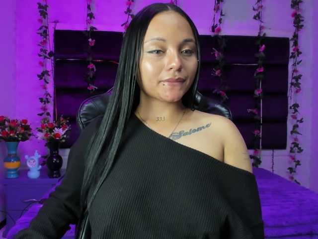 sweelanna live cam on BongaCams
