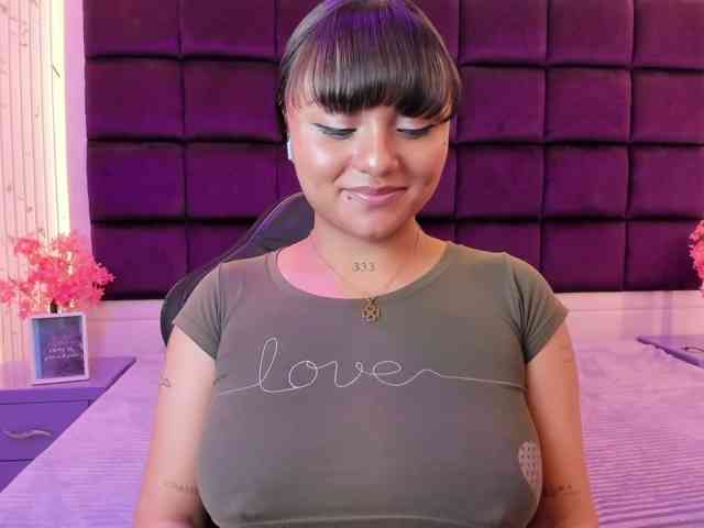 sweelanna's webcam live show
