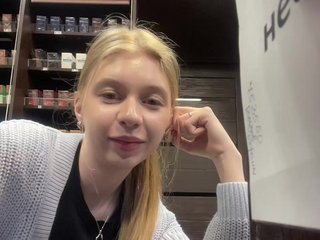 Nellie-Lolly Porn Show