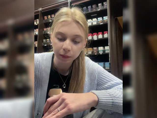 Nellie-Lolly