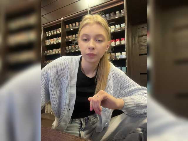 Nellie-Lolly