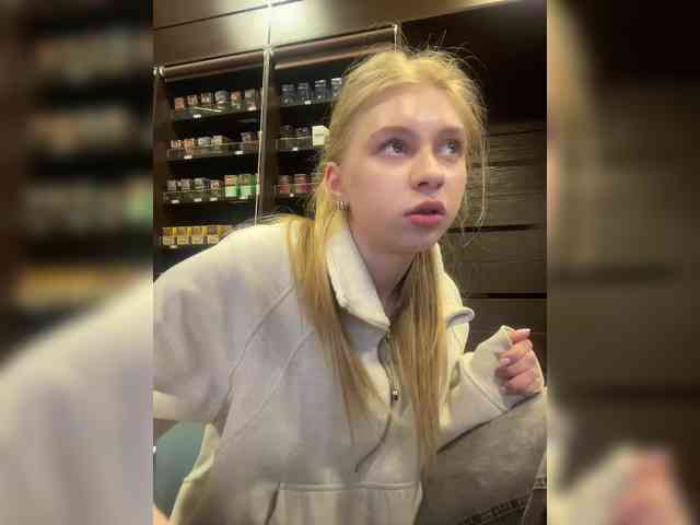 Nellie-Lolly