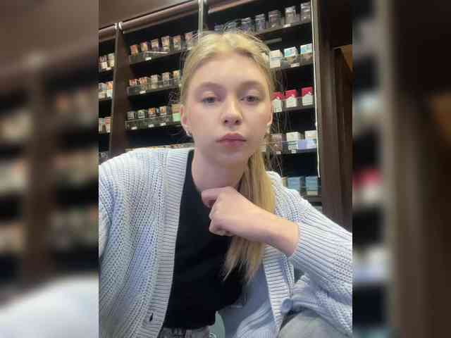 Nellie-Lolly webcam