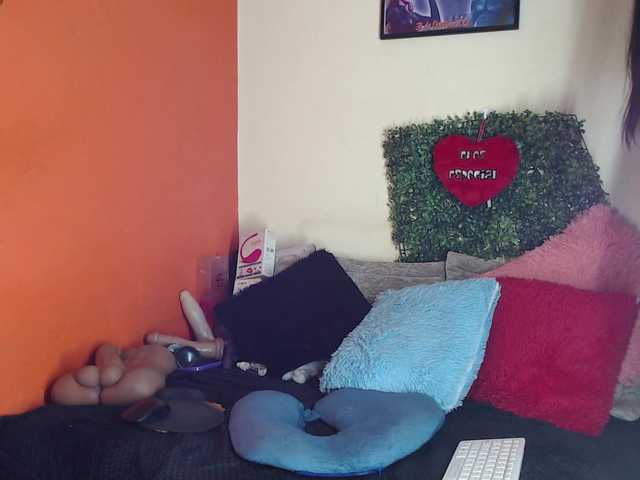 Melanie-Foxx live cam