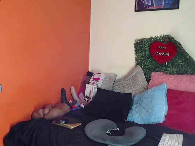 Melanie-Foxx webcam