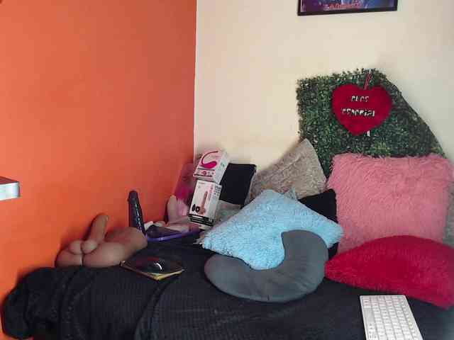 Melanie-Foxx webcam