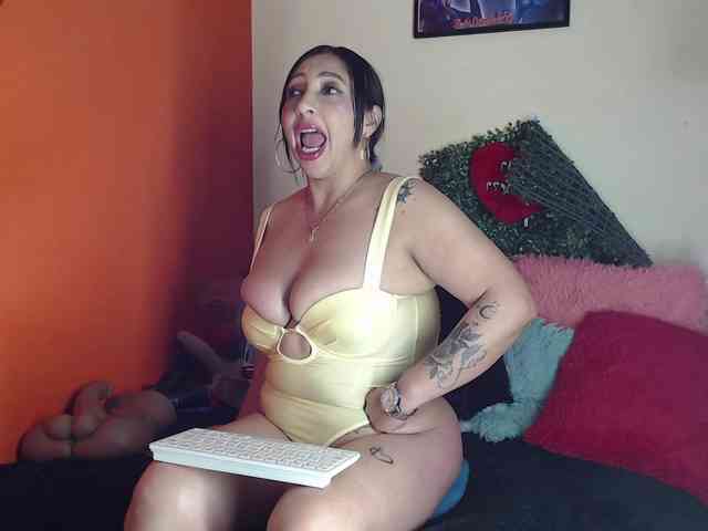 Melanie-Foxx webcam