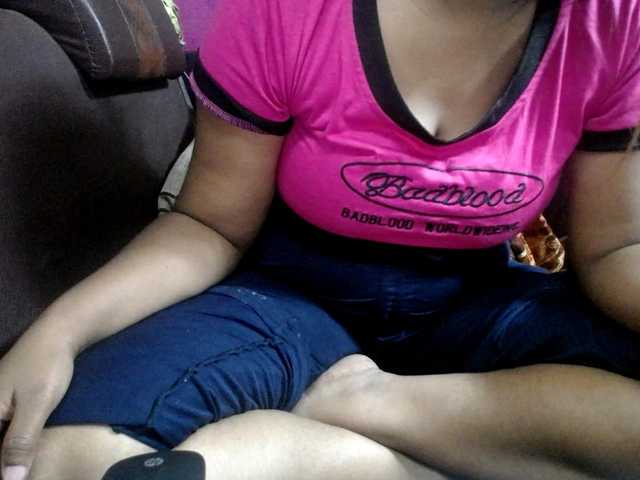 jenniella from BongaCams is Freechat