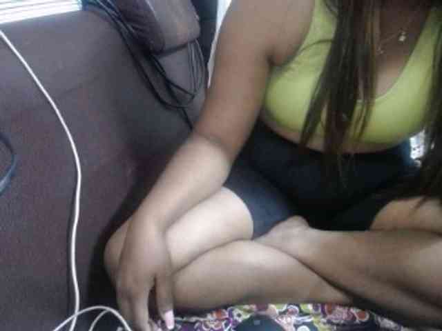 jenniella Live Webcam on BongaCams