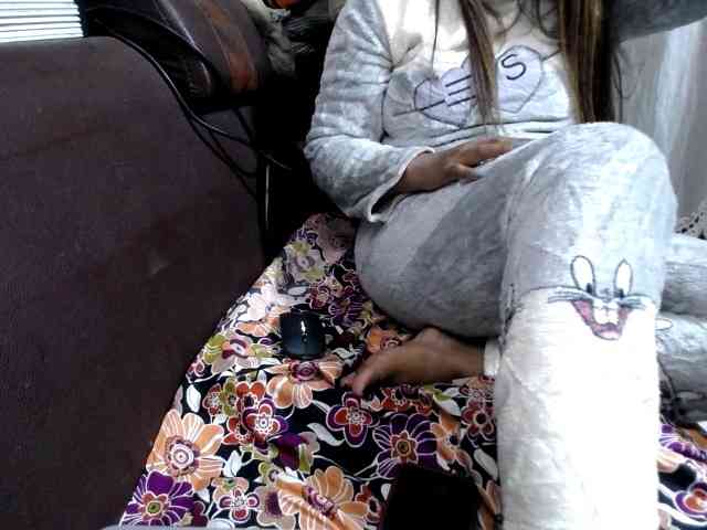 jenniella webcam