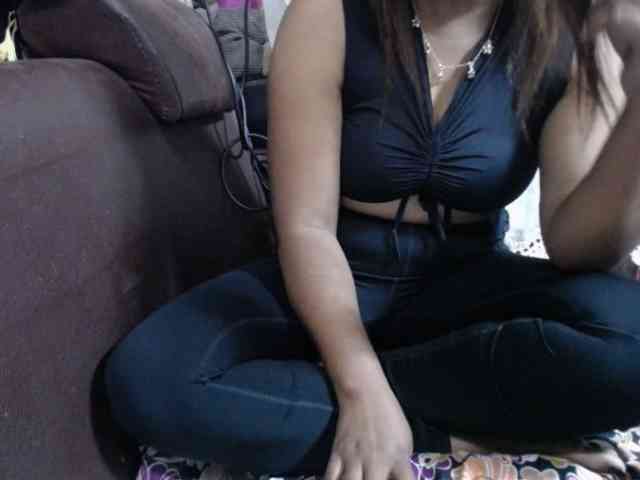 jenniella webcam