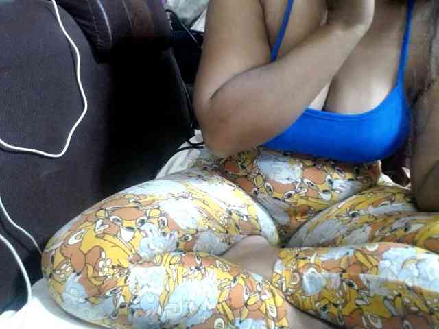 jenniella webcam