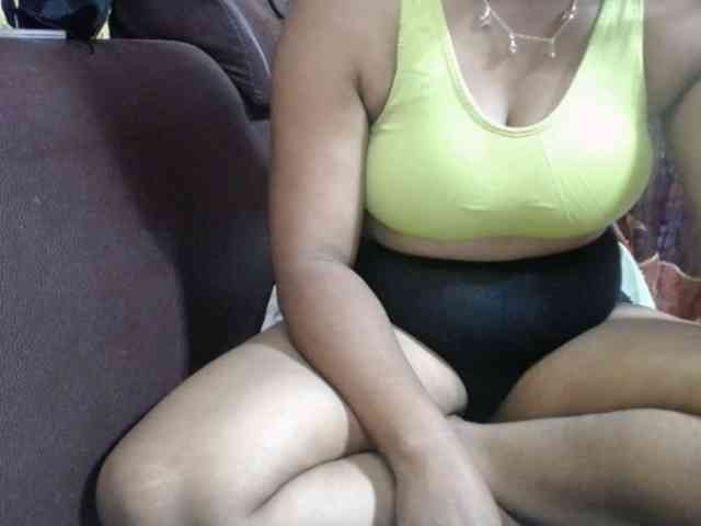 jenniella webcam