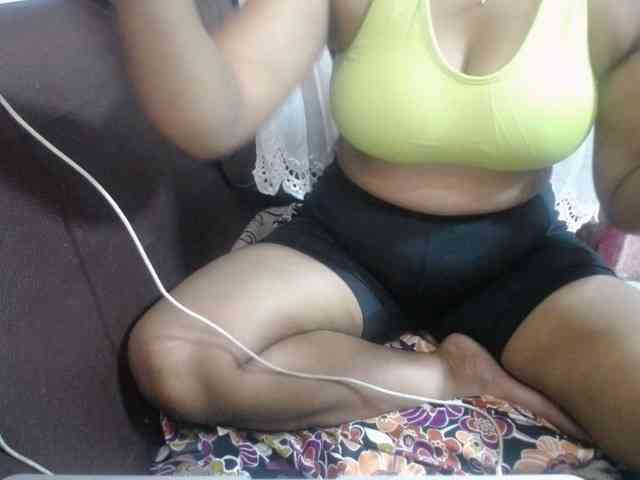 jenniella webcam