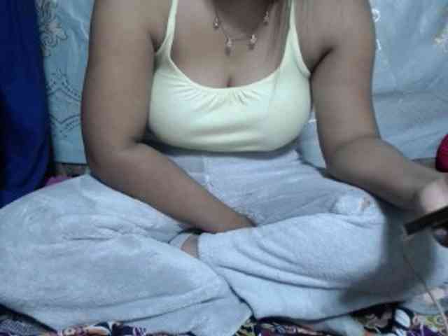 jenniella webcam