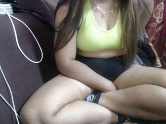 jenniella webcam