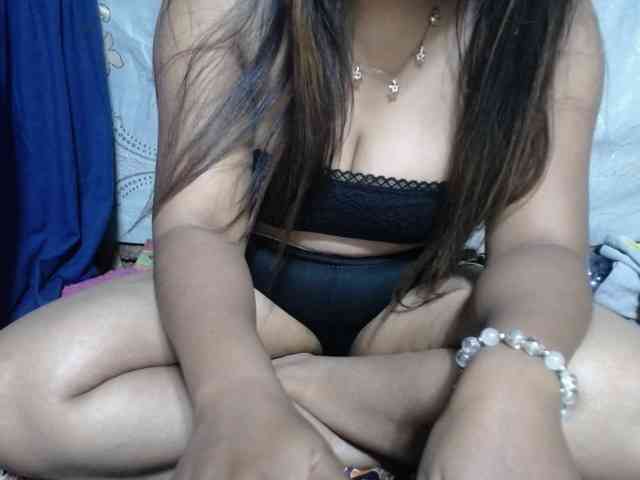 jenniella webcam