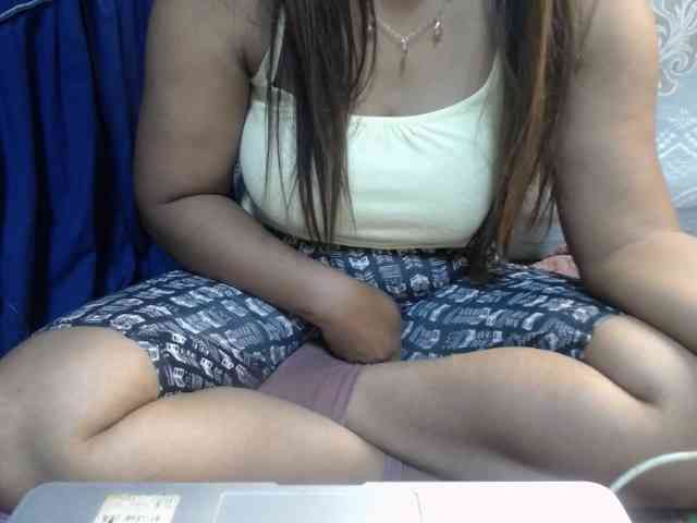 jenniella webcam