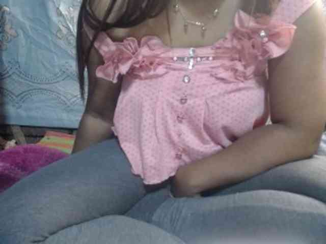 jenniella webcam