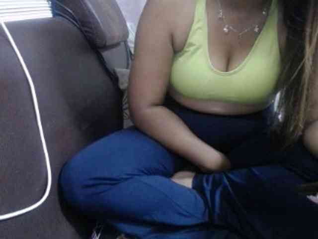 jenniella webcam