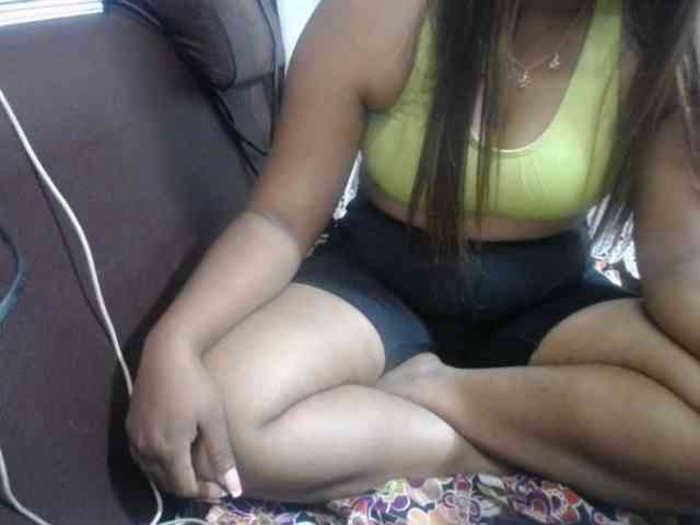 jenniella webcam
