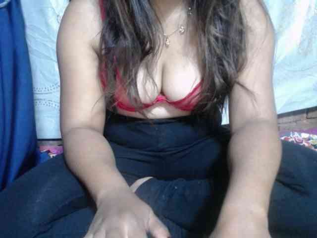 jenniella webcam