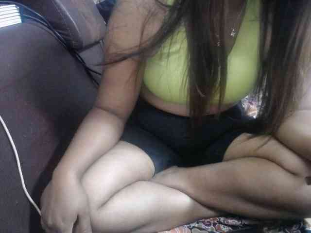 jenniella Live Webcam on BongaCams