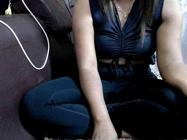 jenniella webcam