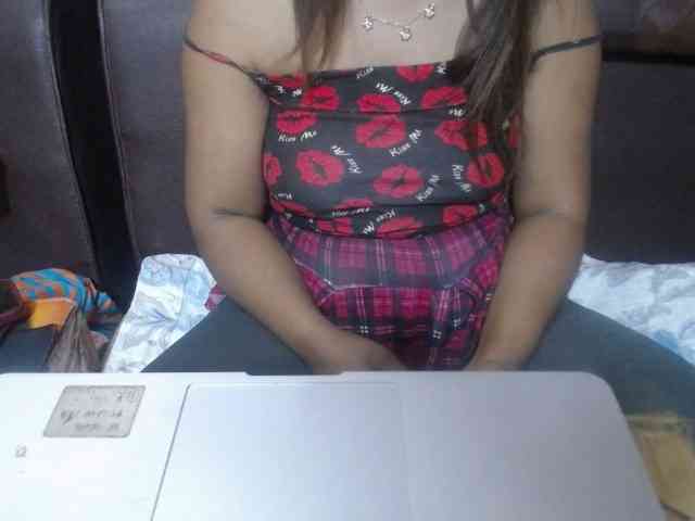 jenniella webcam