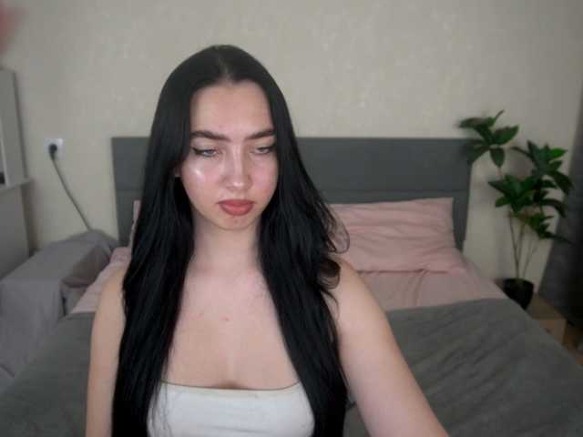 WildKittenX live cam preview