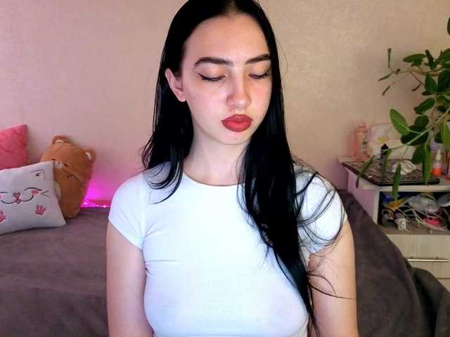 WildKittenX live cam on BongaCams