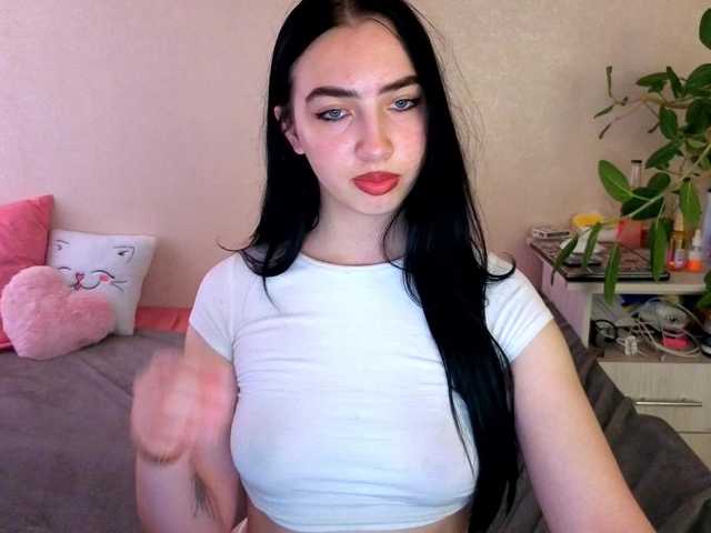 WildKittenX live cam on BongaCams