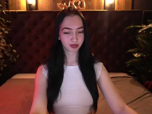 WildKittenX live cam