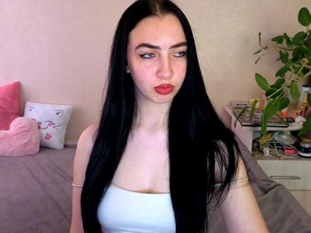 WildKittenX live cam on BongaCams