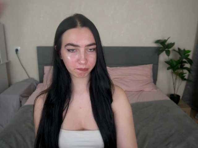 WildKittenX live cam preview