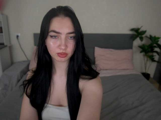 WildKittenX live cam