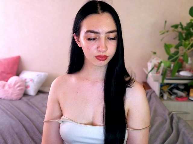 wildkittenx cam belle