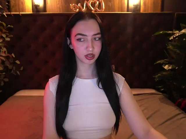 WildKittenX live cam