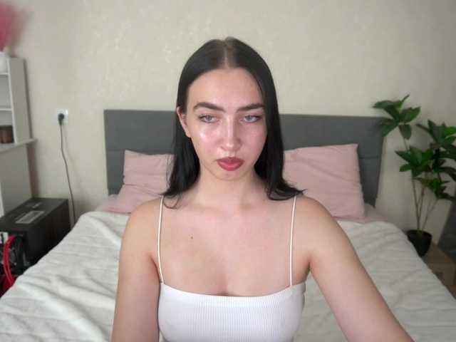 WildKittenX live cam on BongaCams