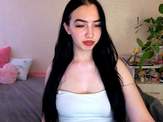 wildkittenx cam belle