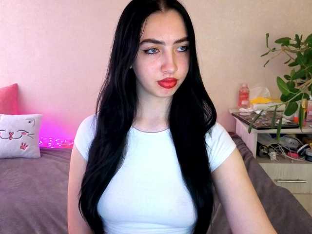 WildKittenX live cam on BongaCams