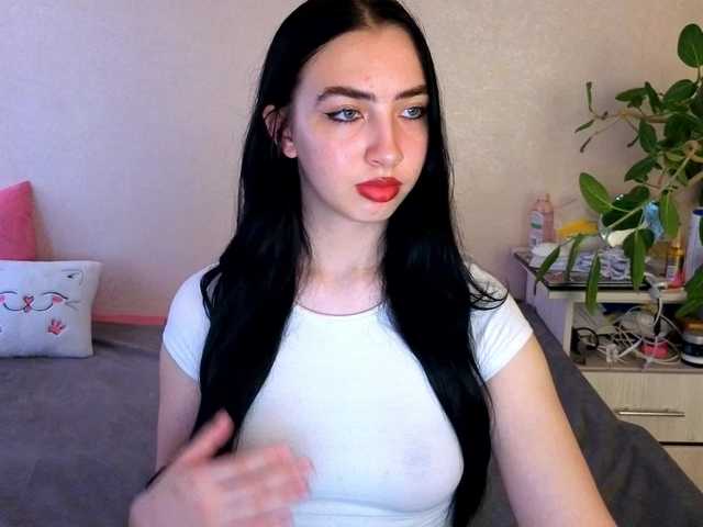 WildKittenX live cam on BongaCams