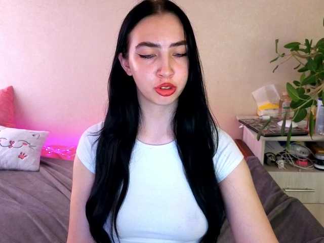 WildKittenX live cam on BongaCams