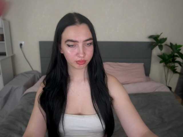 WildKittenX live cam preview