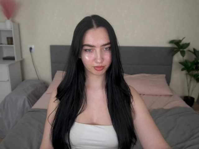 WildKittenX, en directo ahora en BongaCams