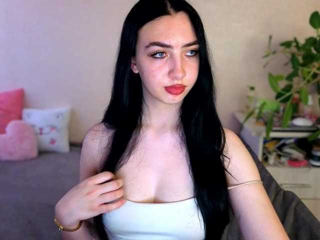 WildKittenX live cam on BongaCams