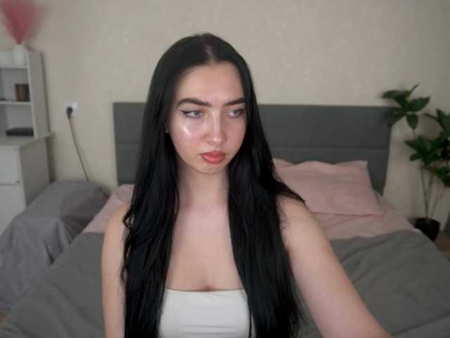WildKittenX, en directo ahora en BongaCams
