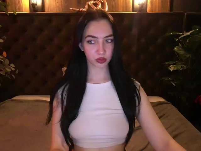 WildKittenX Nude Live Sex Shows