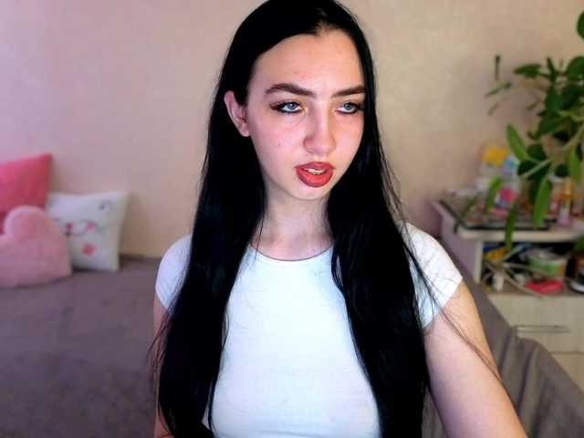 WildKittenX live cam on BongaCams